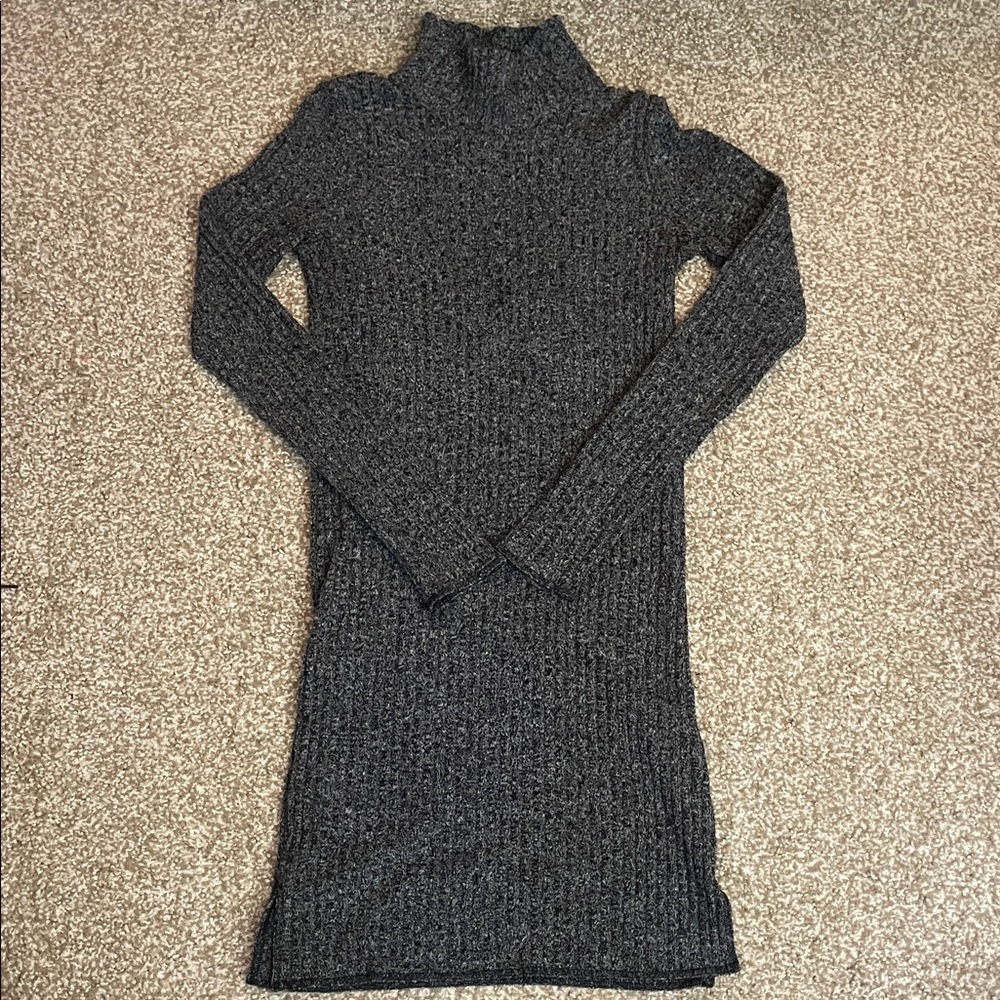 Aritiza Wilfred Free Turtleneck Ribbed Long Sleeved Dress